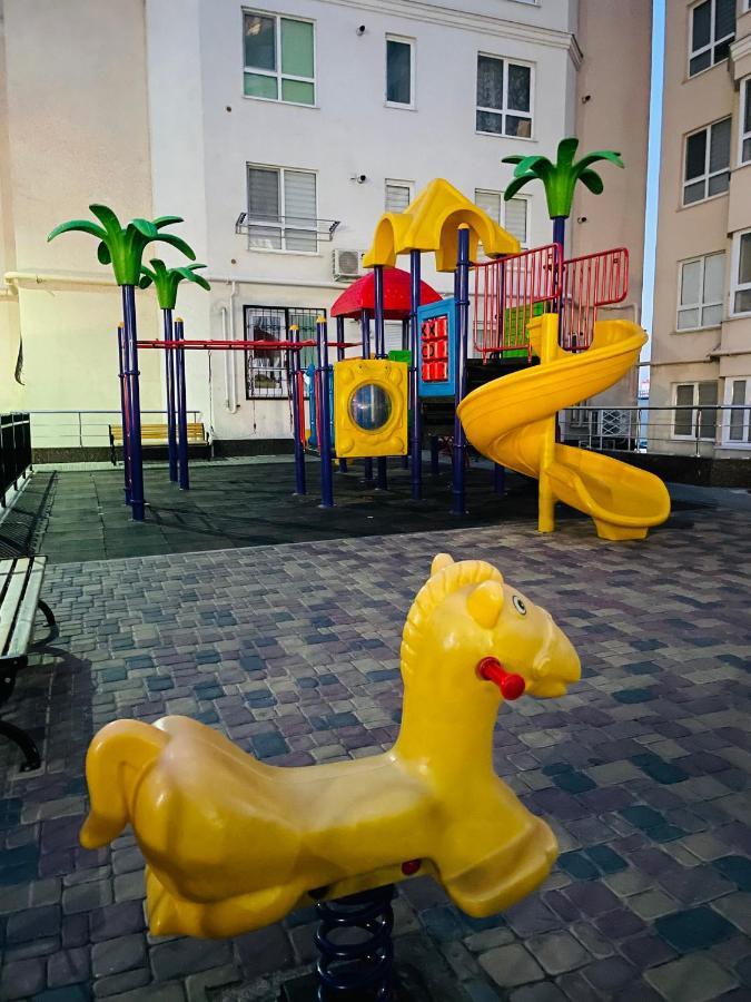 Apartament Luminos In Centrul Chisinaului Appartamento Esterno foto