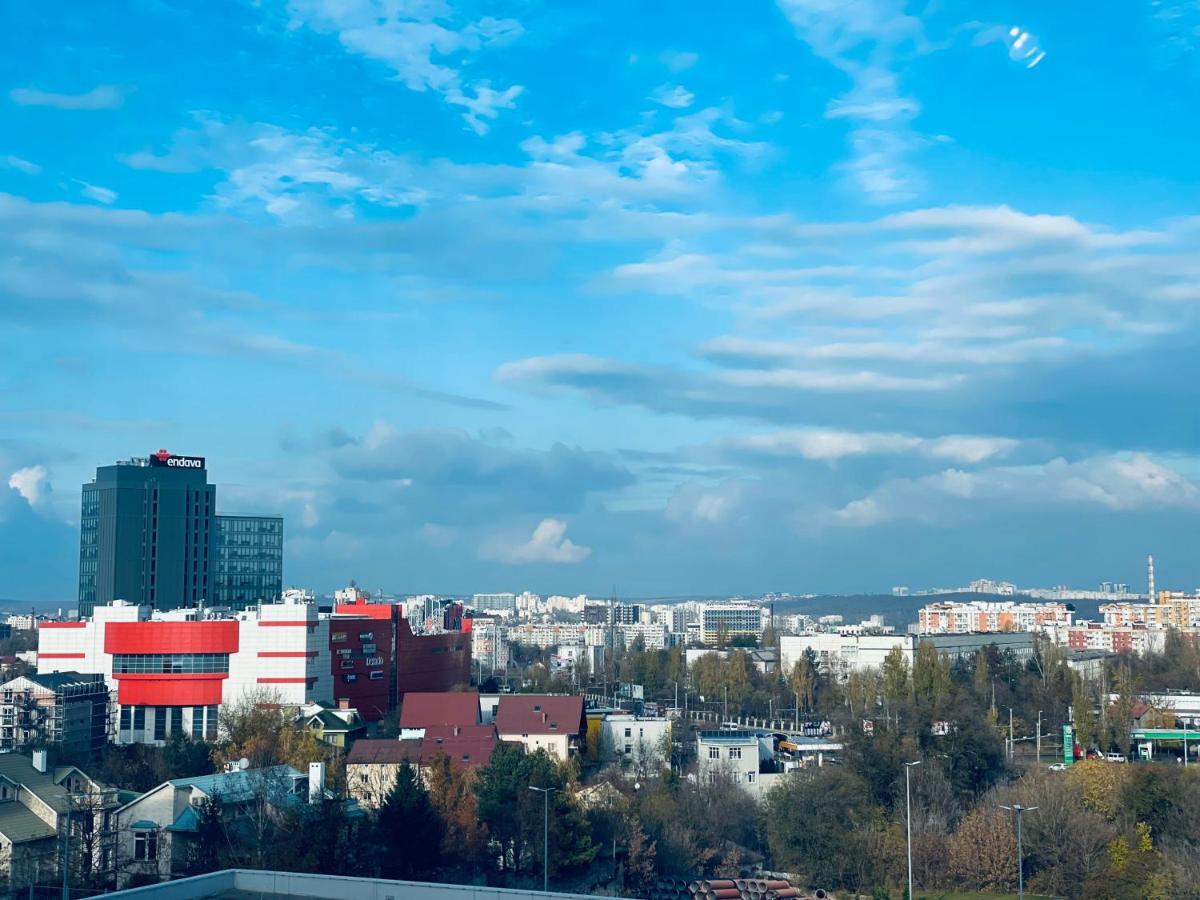 Apartament Luminos In Centrul Chisinaului Appartamento Esterno foto